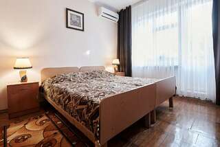 Гостиница Крымское Приазовье Мысовое Трехместный номер-1